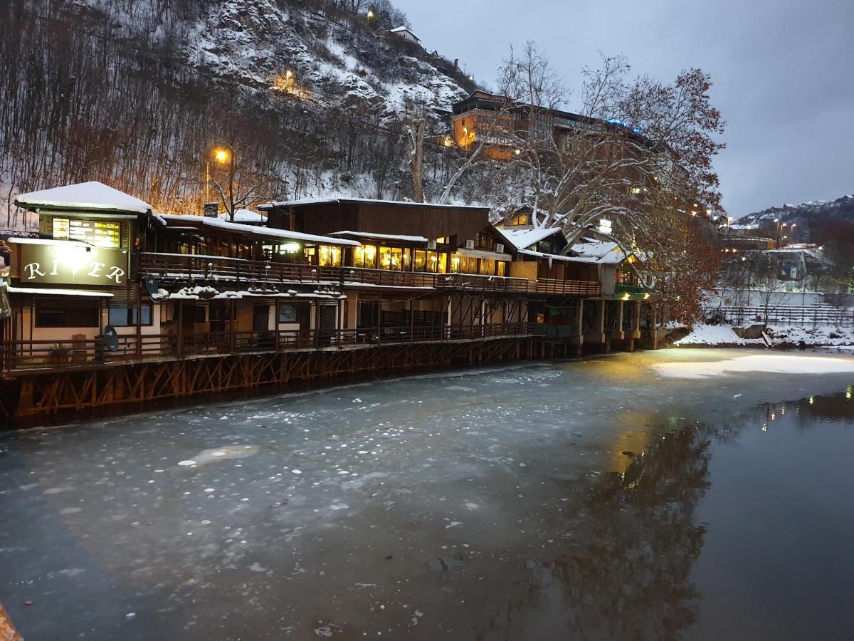 Pansion River Сараево Екстериор снимка